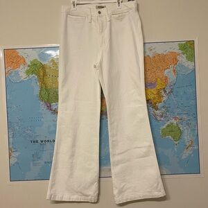 Madewell white Women’s 11" High Rise Flare Jeans